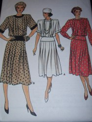 9343 VOGUE SS- LS LONGER TUCK HIP YOKE A=DRESS PATTERN 14-18 OR 8-12 CHOICE